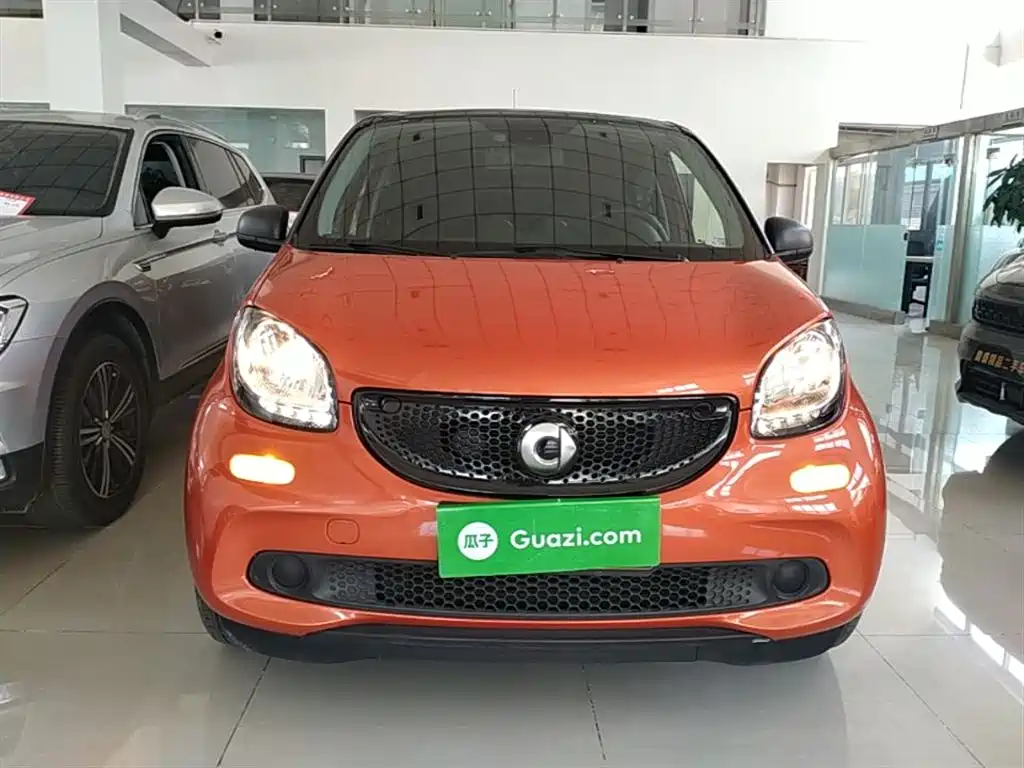 smart forfour 2018 2018 1.0L 52kW Passion Edition