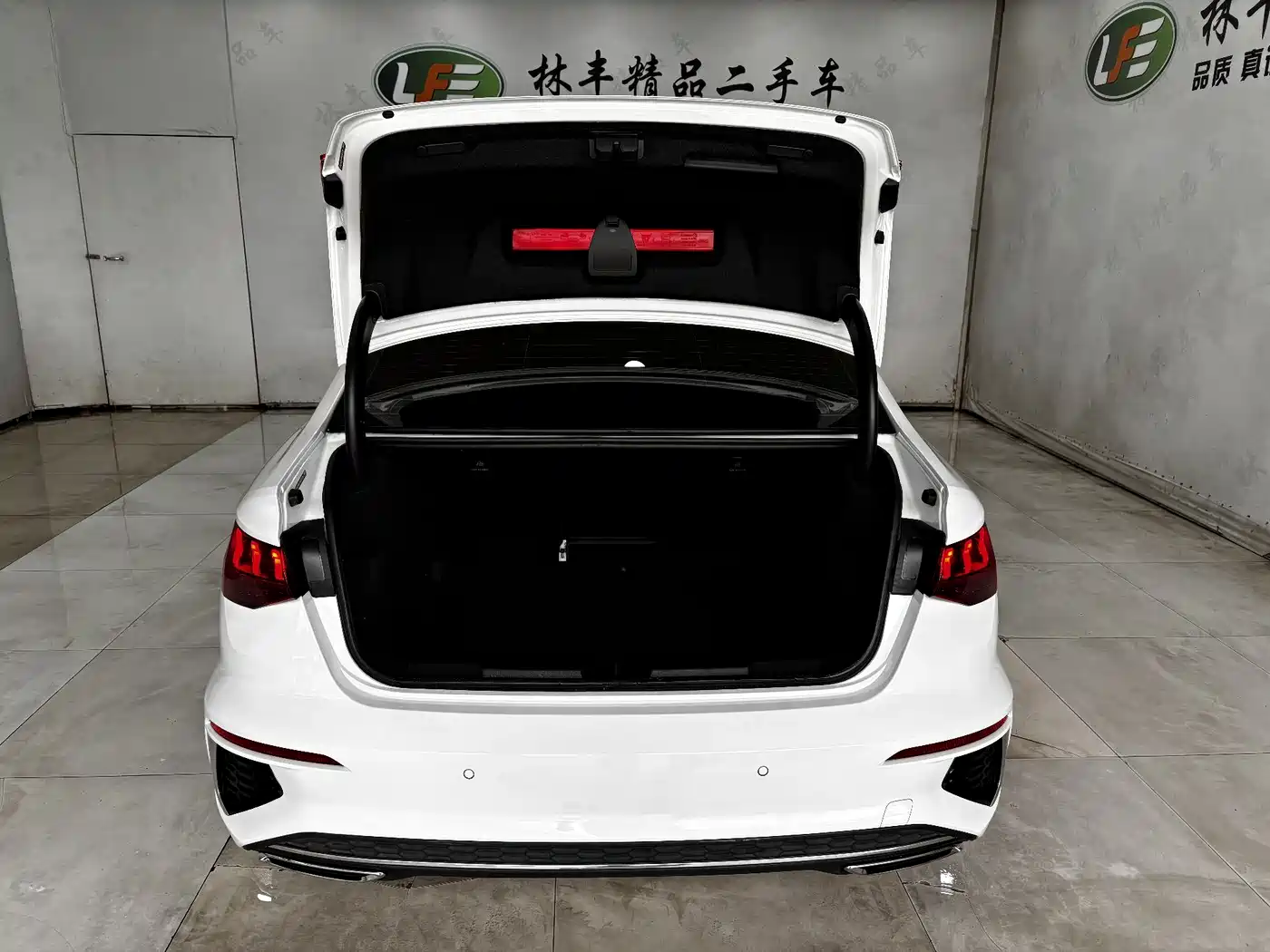 Audi A3 2024 Model A3L Limousine 35 TFSI Fashion Sport фото 28