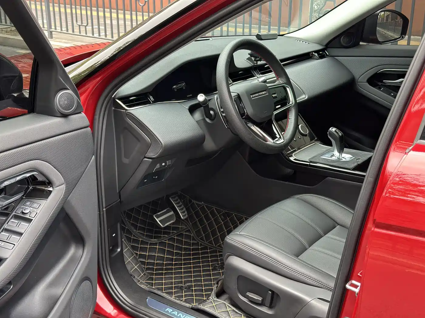 LAND ROVER RANGE ROVER AURORA