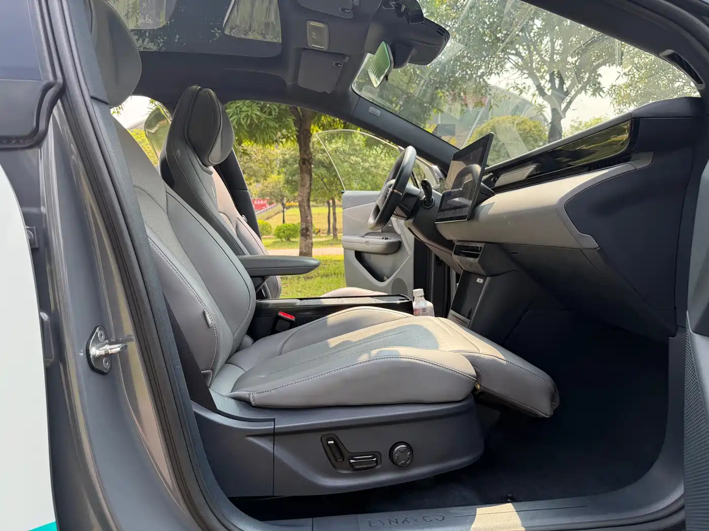 Lynk & Co Z20 2024 2025 530km RWD Max