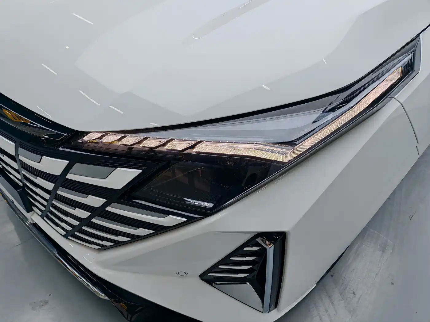 CHANGAN UNI Z NEW ENERGY