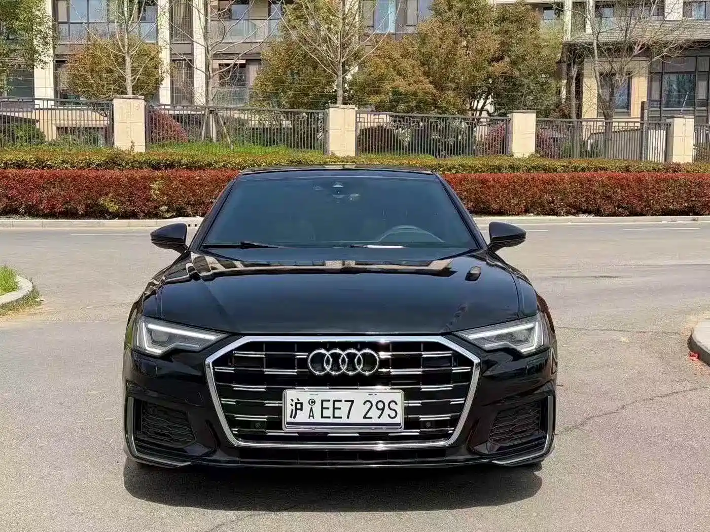 Audi A6L 2021 40 TFSI Luxury Sport фото 2