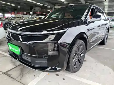 Li Auto L6