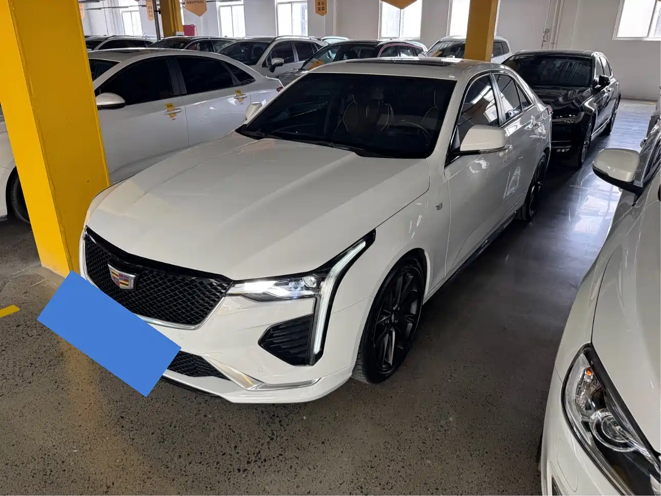 CADILLAC CT4