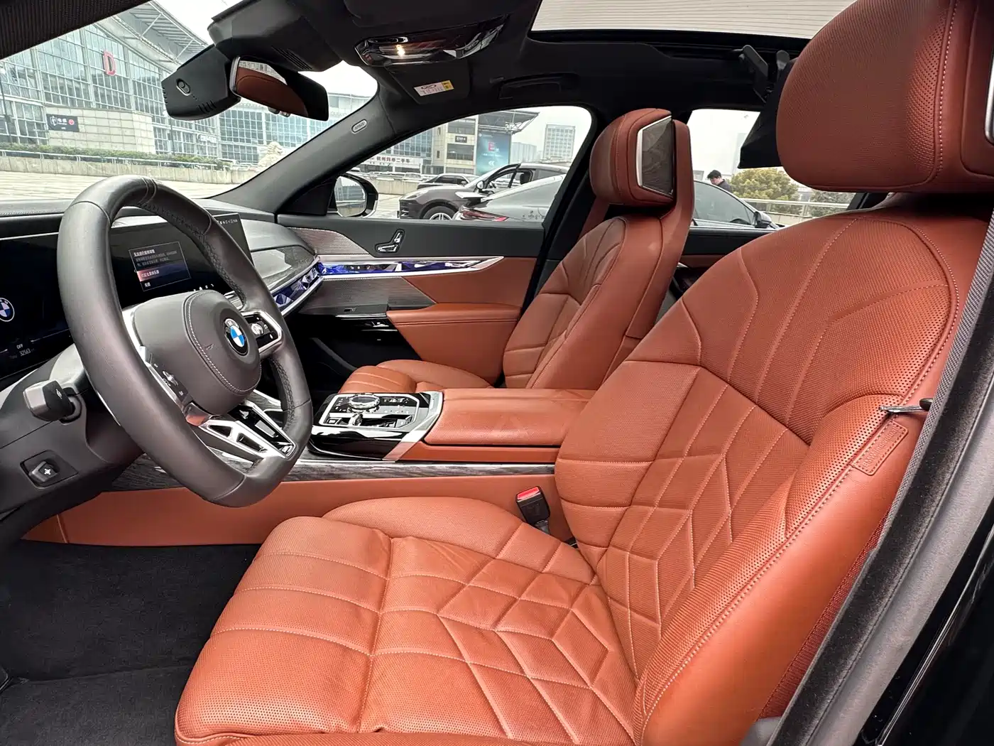 BMW 7 Series 2023 Facelift 740Li Exclusive M Sport Package фото 6