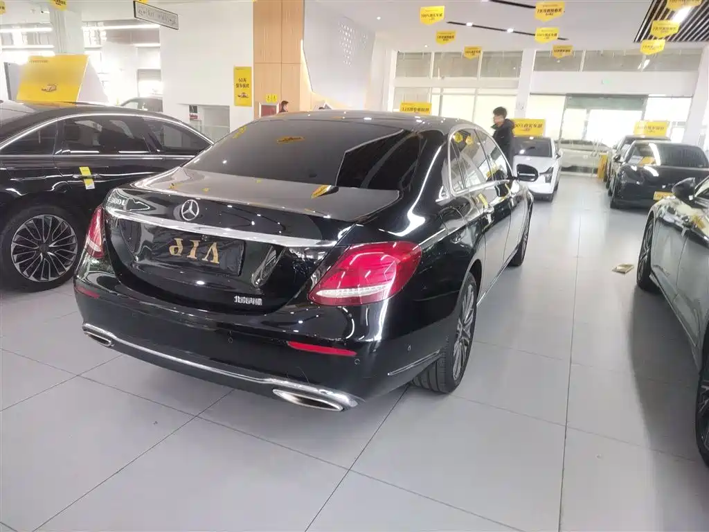 Mercedes-Benz E-Class 2016 E 300 L Luxury фото 24