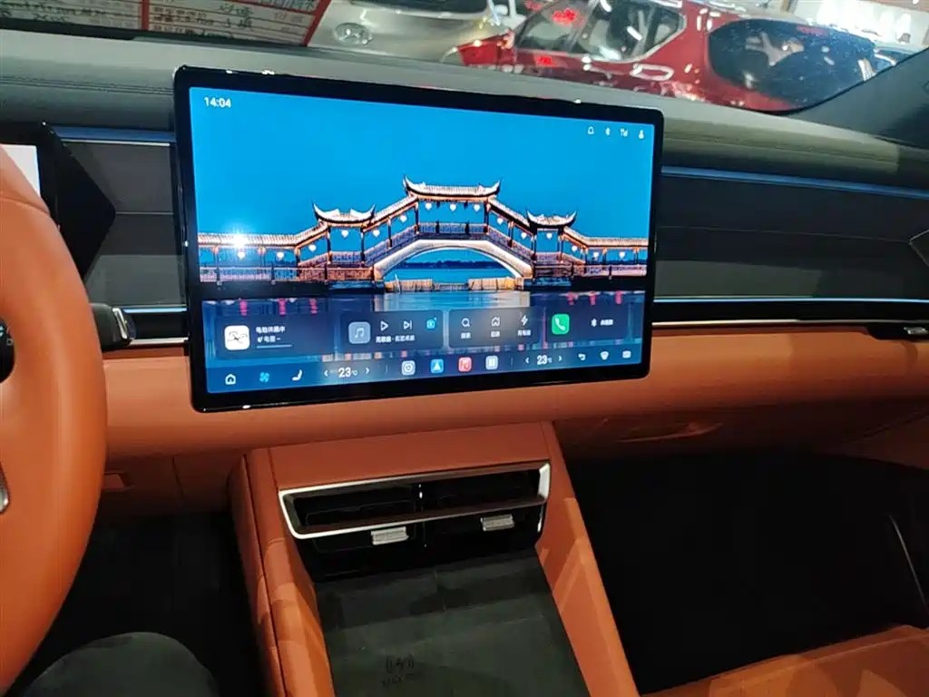 BYD Tang L 2025 DM 175KM Drone Player Edition фото 13