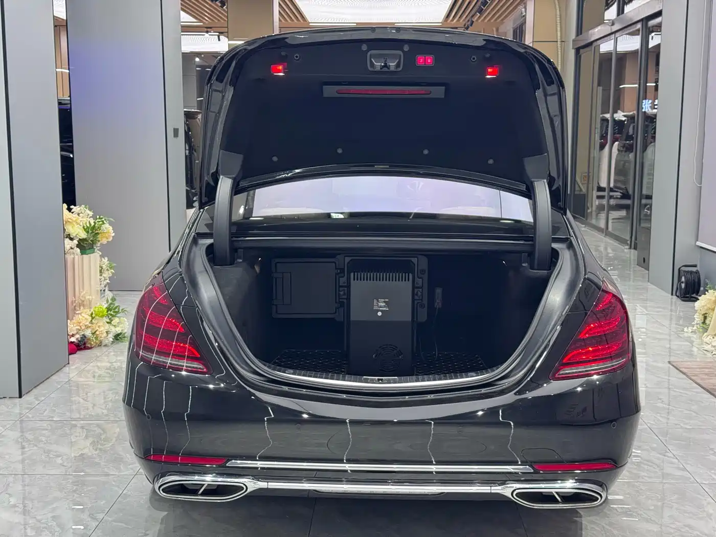 Mercedes-Benz Maybach S-Class 2019 Facelift S 680 фото 12