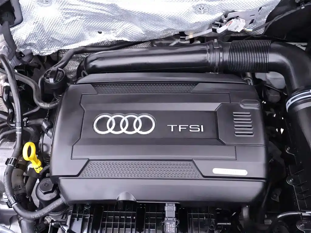Audi Q3 2018 30th Anniversary Edition 30 TFSI Fashion фото 24