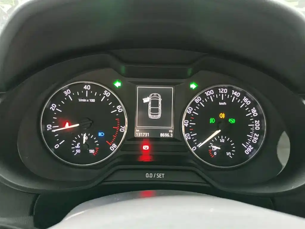 Škoda Octavia 2017 TSI280 DSG ZhiXing фото 12