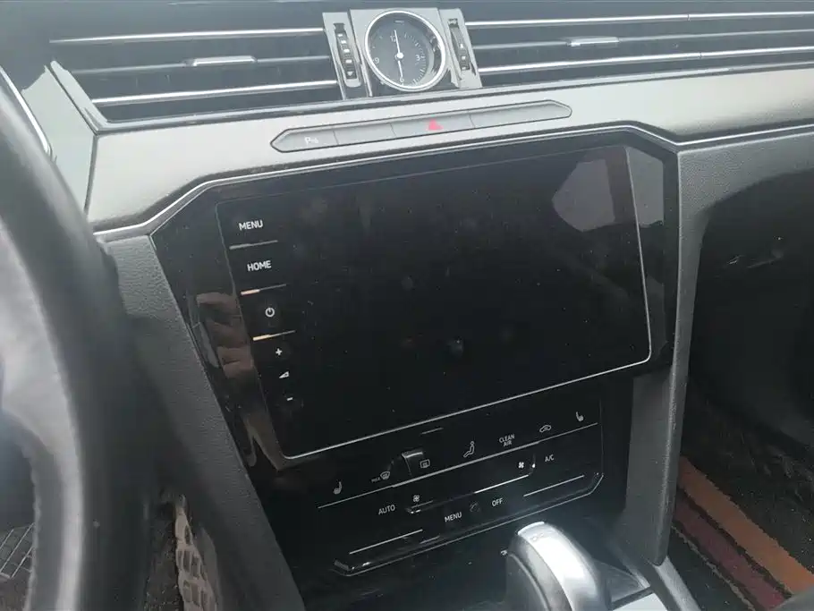 Volkswagen Magotan 2020 330TSI DSG Leading фото 13