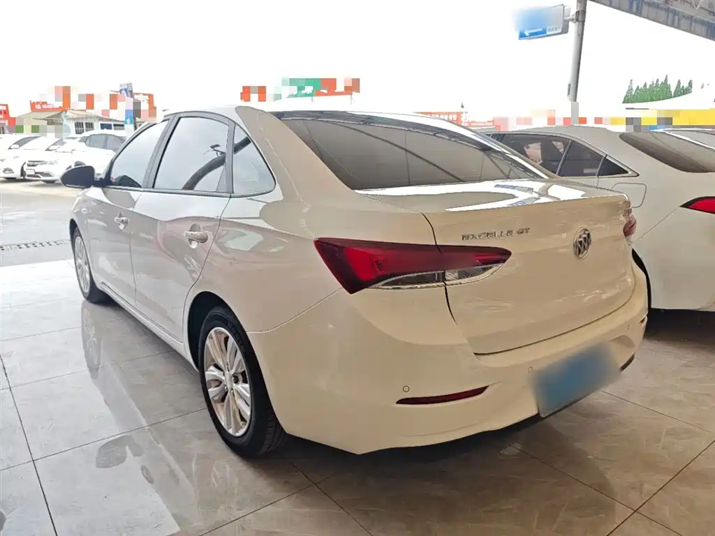 Фото 5 - Buick Excelle