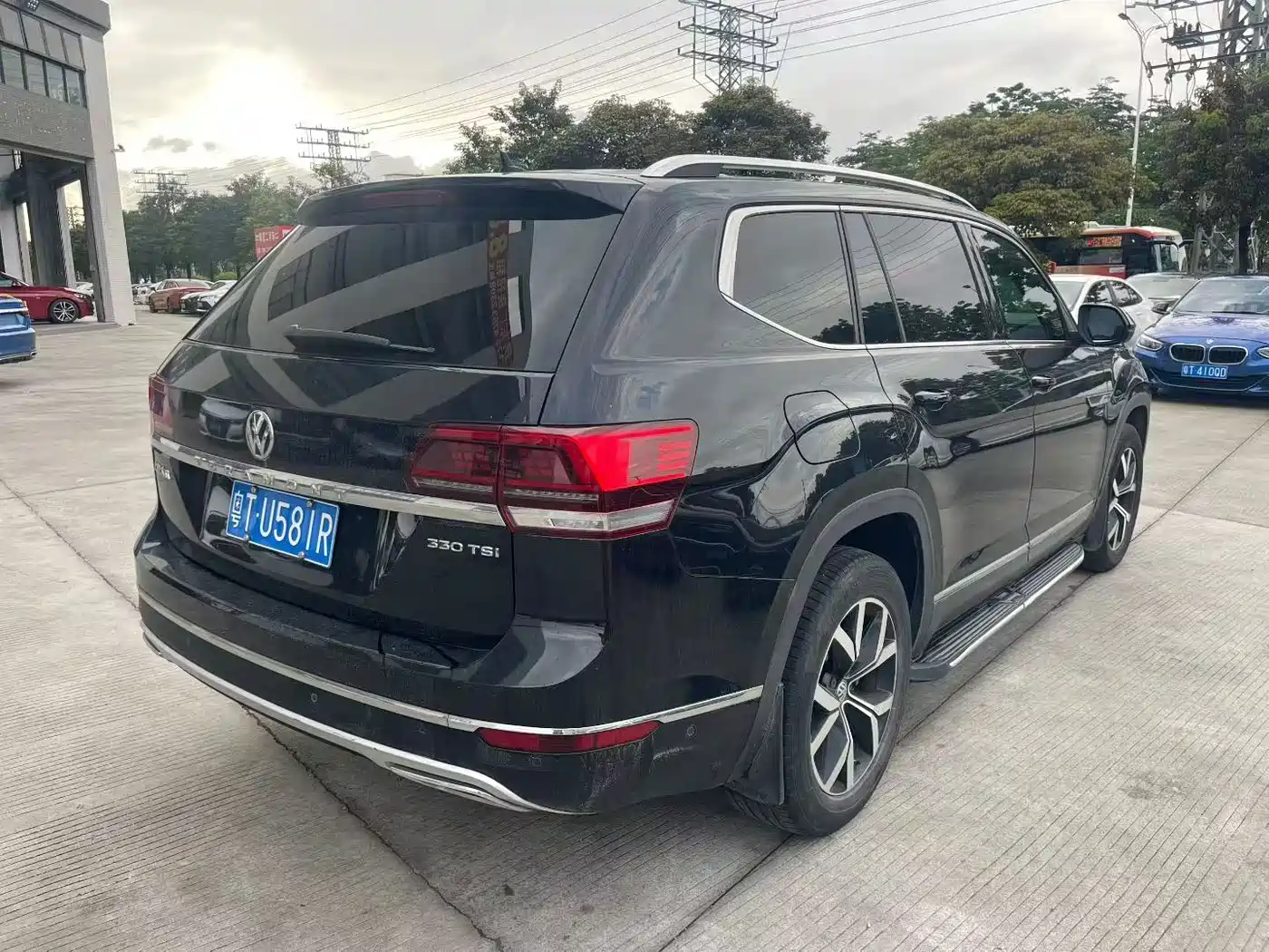 Volkswagen Teramont 2019 330TSI 2WD Luxury China VI фото 3