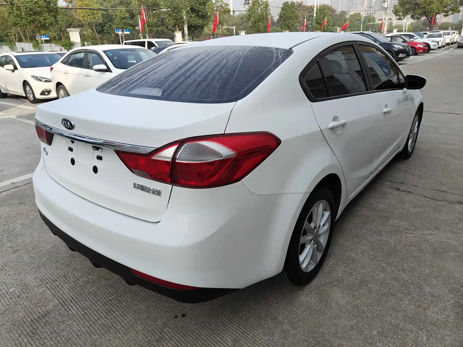 Фото 6 - Kia K3