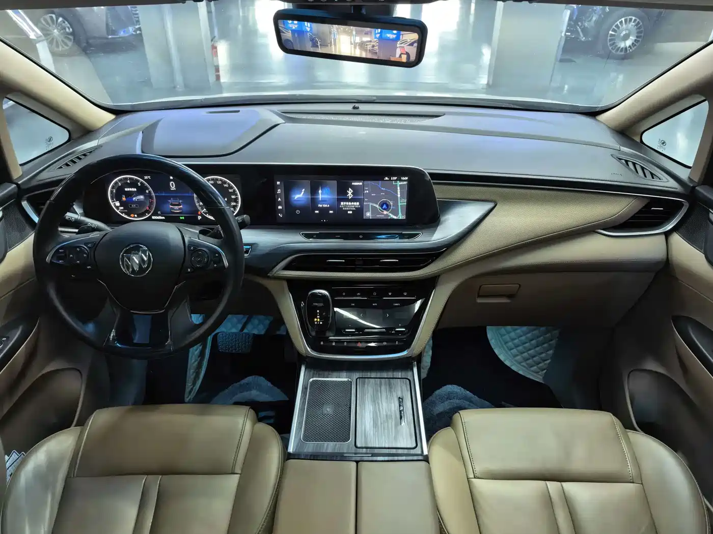 Buick GL8 2021 ES Landlord 653T Premium фото 11
