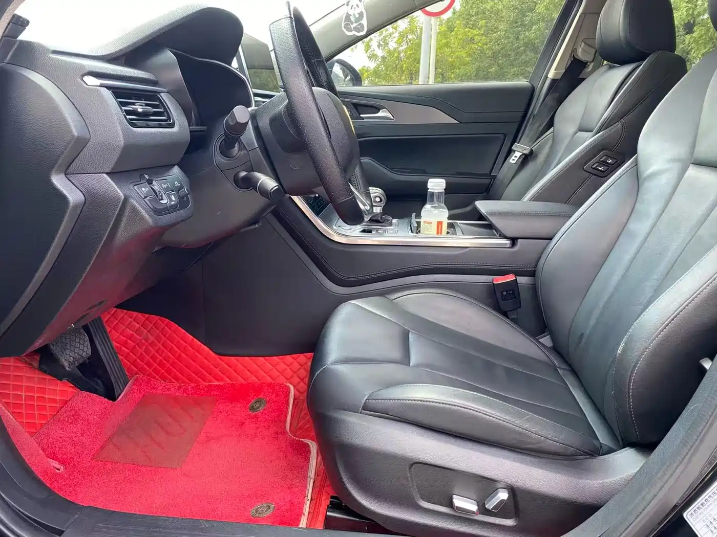 Hongqi H5 2020 1.8T Automatic Smart Connection Qi Enjoy Edition фото 4