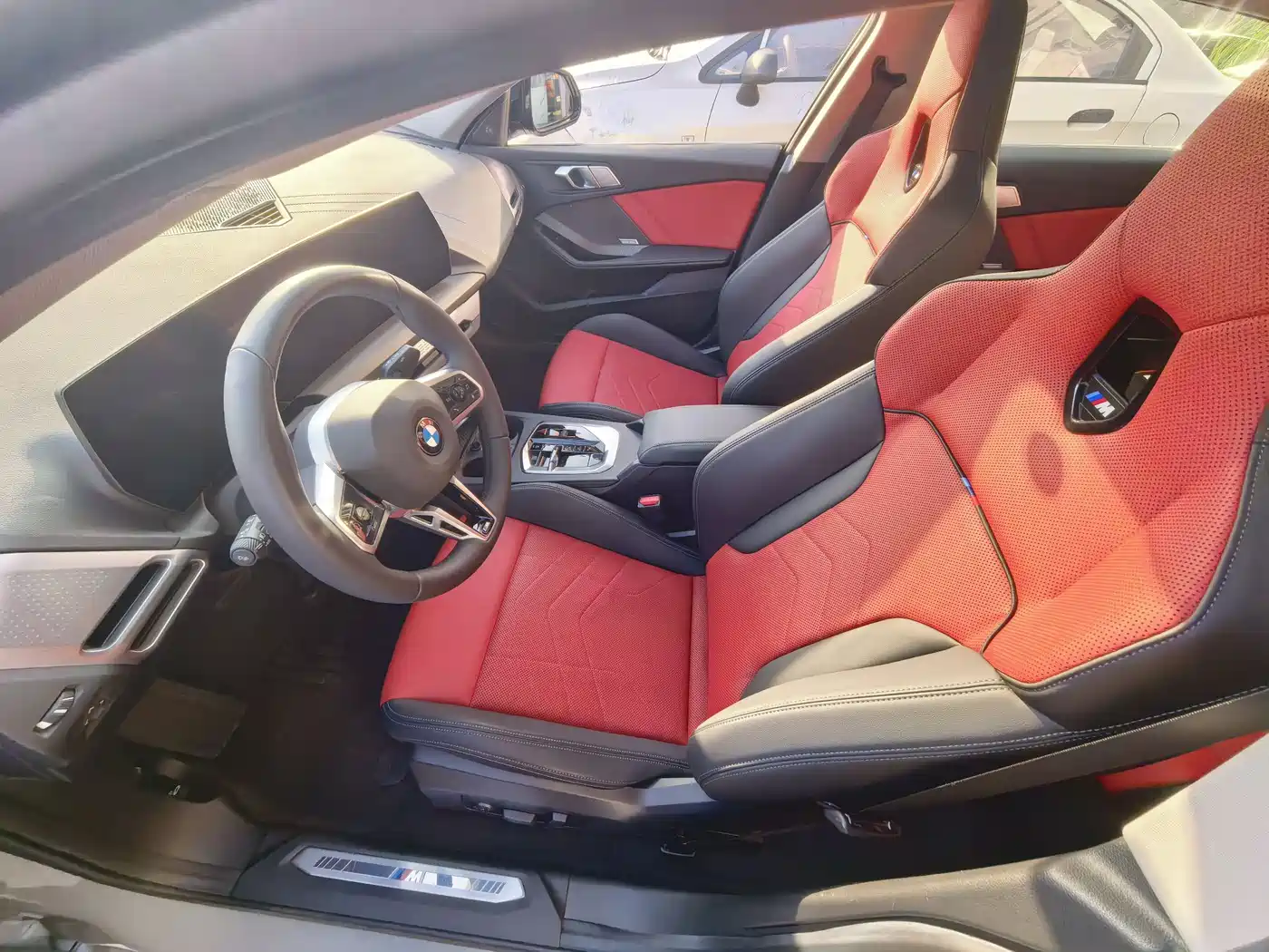 BMW 2 Series 2025 225L M Sport Moonlight Package фото 10