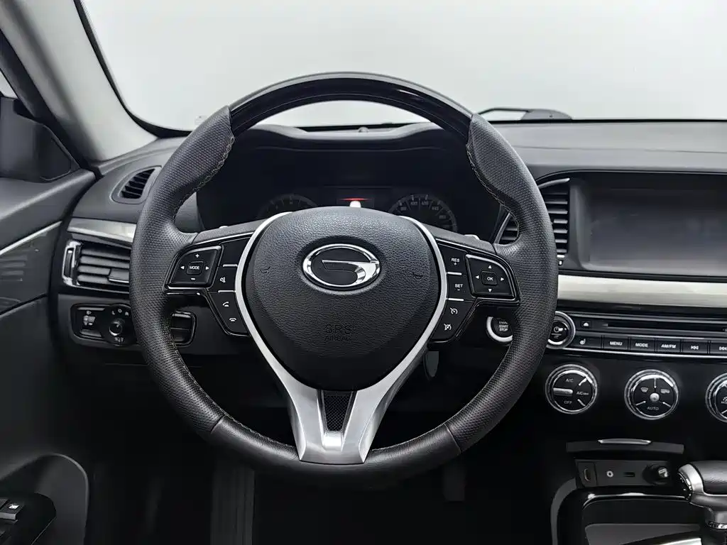 GAC Trumpchi Trumpchi GA6 2019 2016 235T DCT Luxury Edition