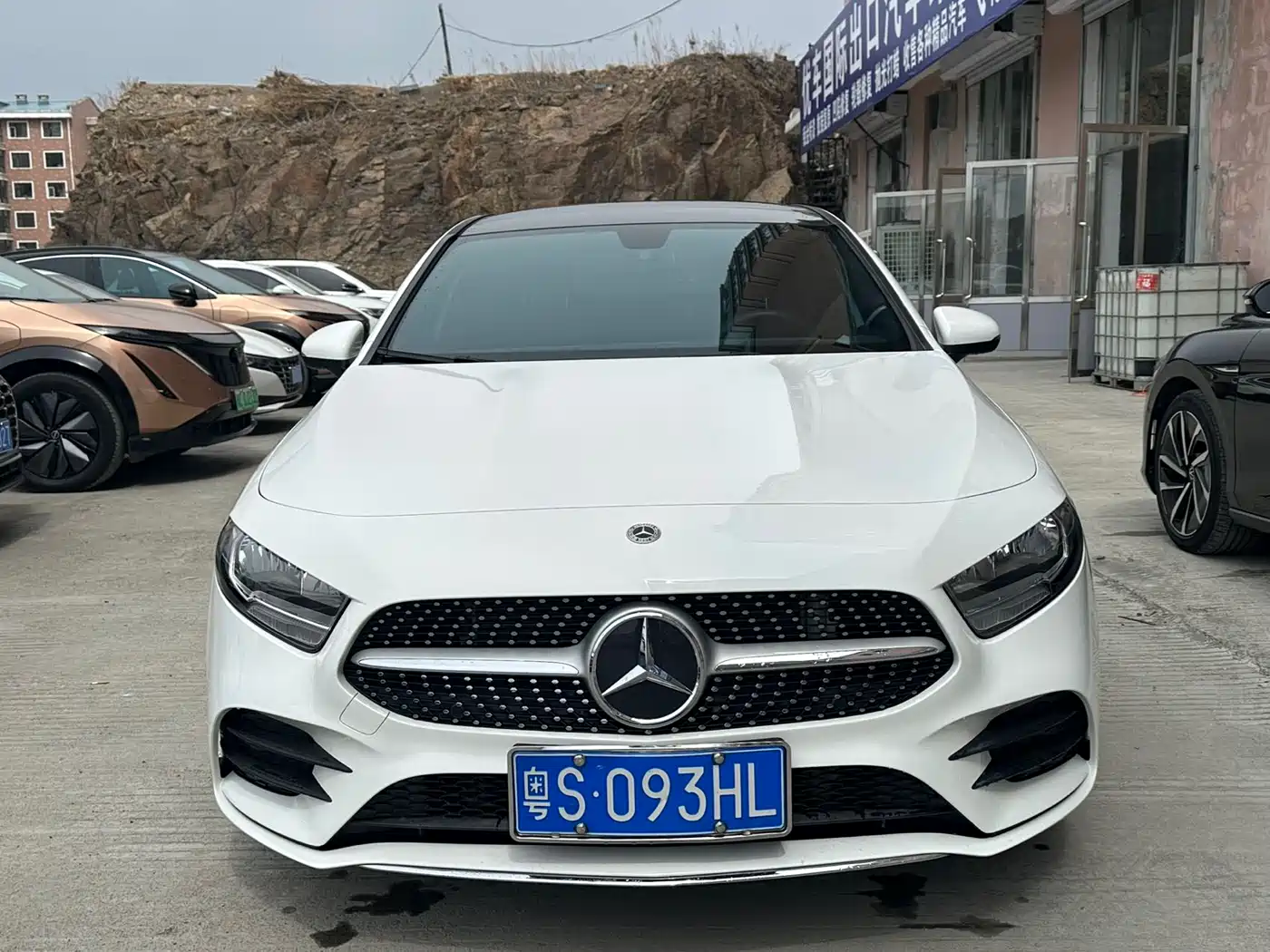Mercedes-Benz A-Class 2022 A 180 L Sport Sedan фото 2