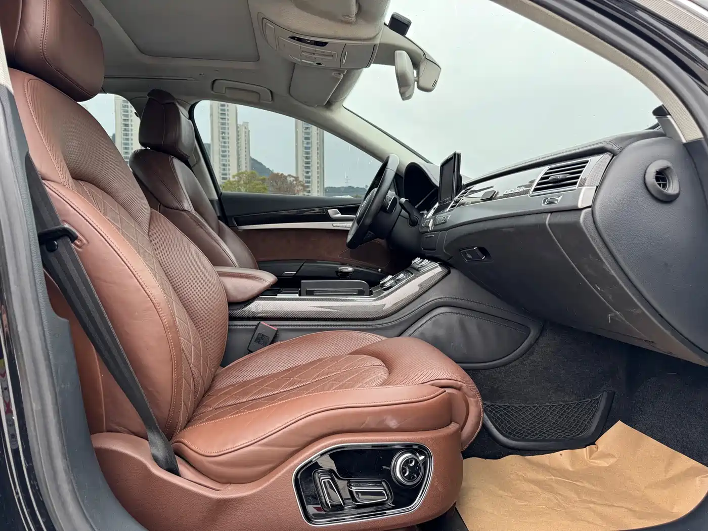 Audi S8 2013 S8 4.0TFSI quattro фото 10