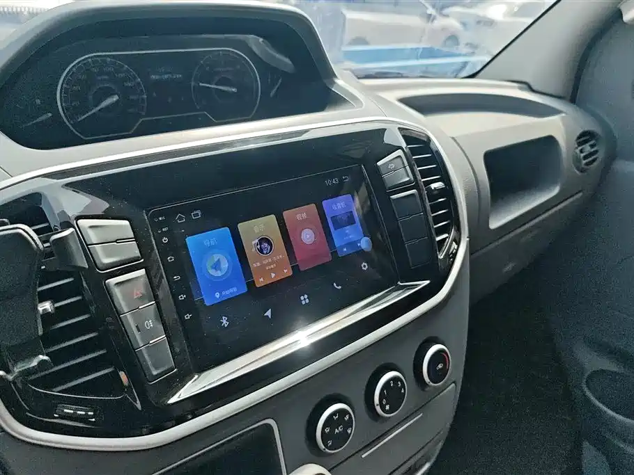 SAIC MAXUS XINTU V80