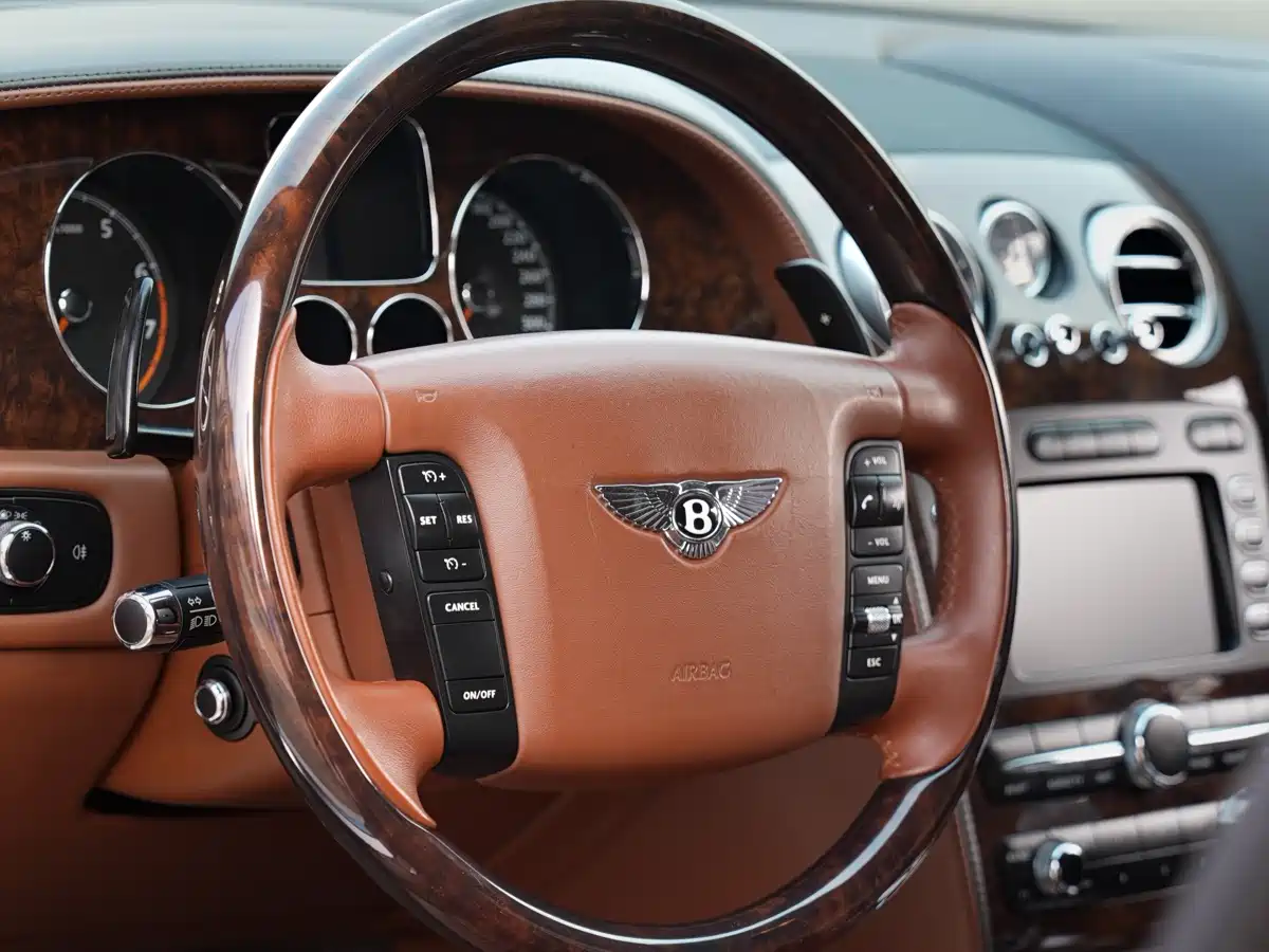 Bentley Flying Spur 2007 2005 6.0T Standard Model