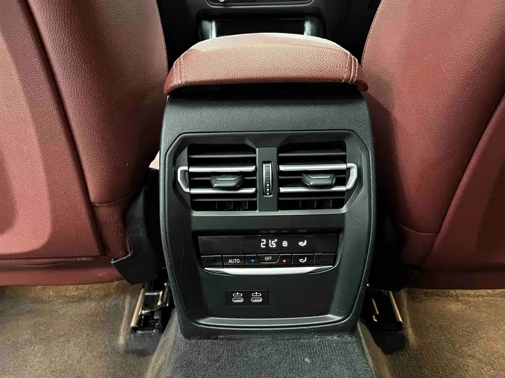 BMW 3 Series 2023 320Li M Sport Package фото 12