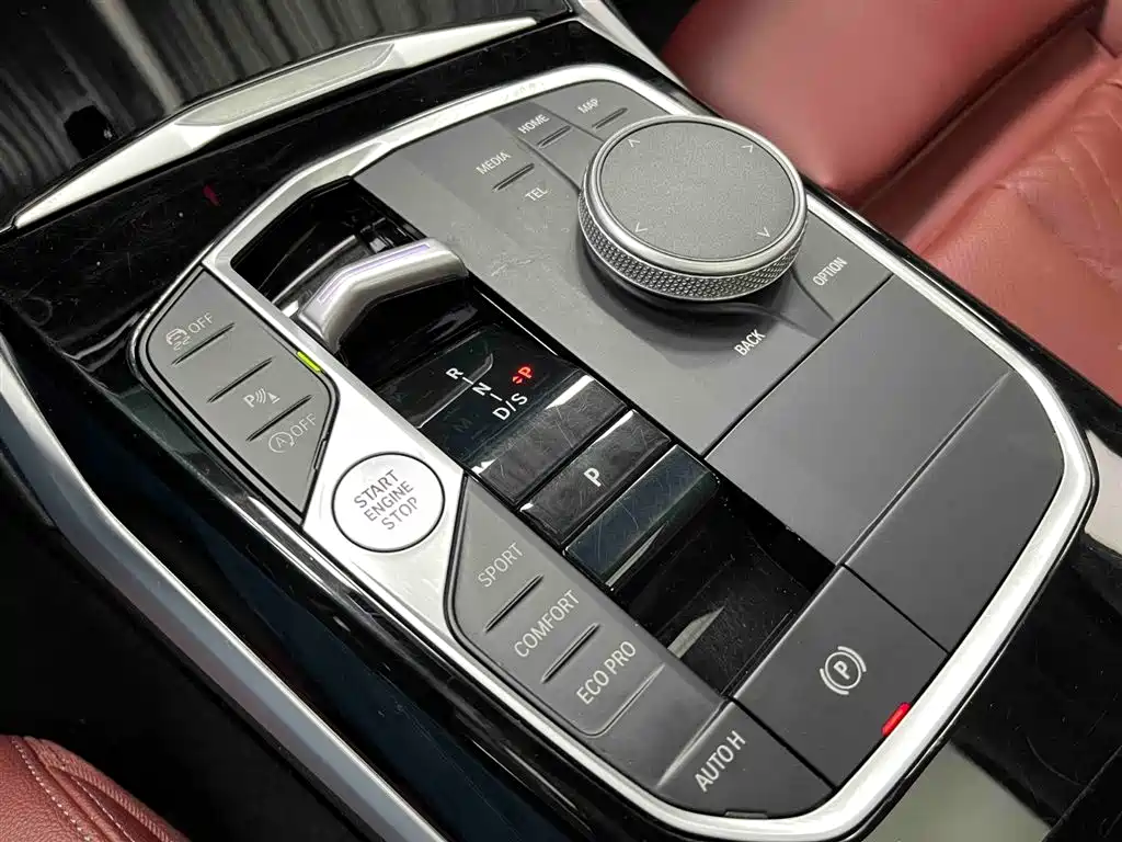 BMW 3 Series 2023 320Li M Sport Package фото 5