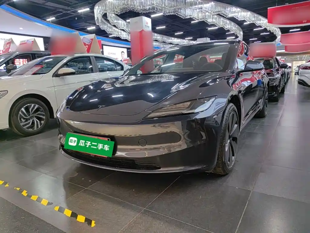Tesla Model 3 2026 2025 Model Rear-Wheel Drive Edition