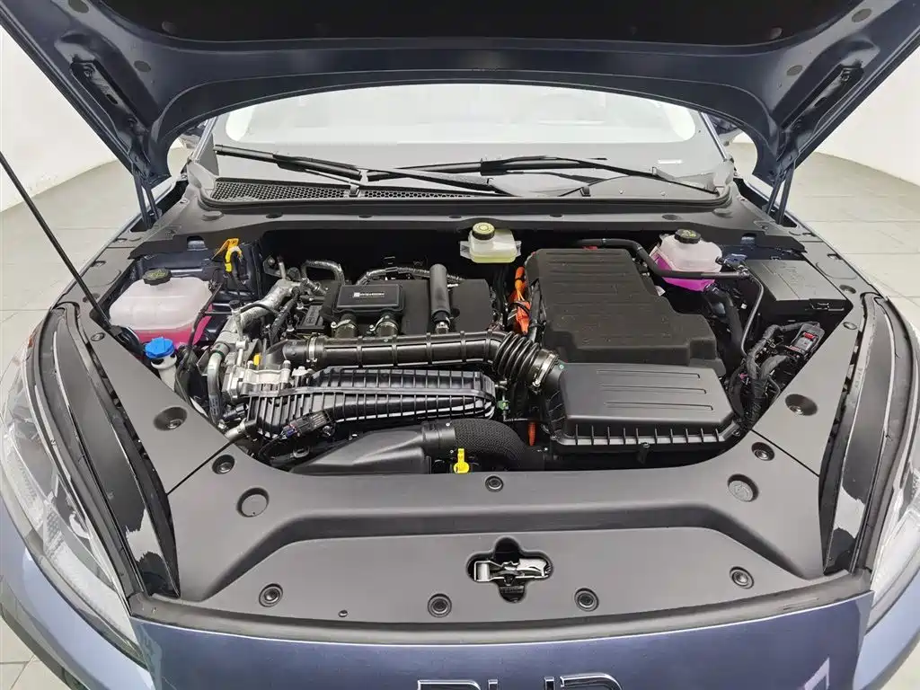 BYD SEAL 06 DM I TRAVEL EDITION