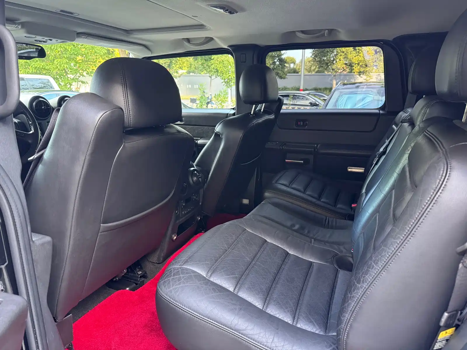 Фото 9 - Hummer H2