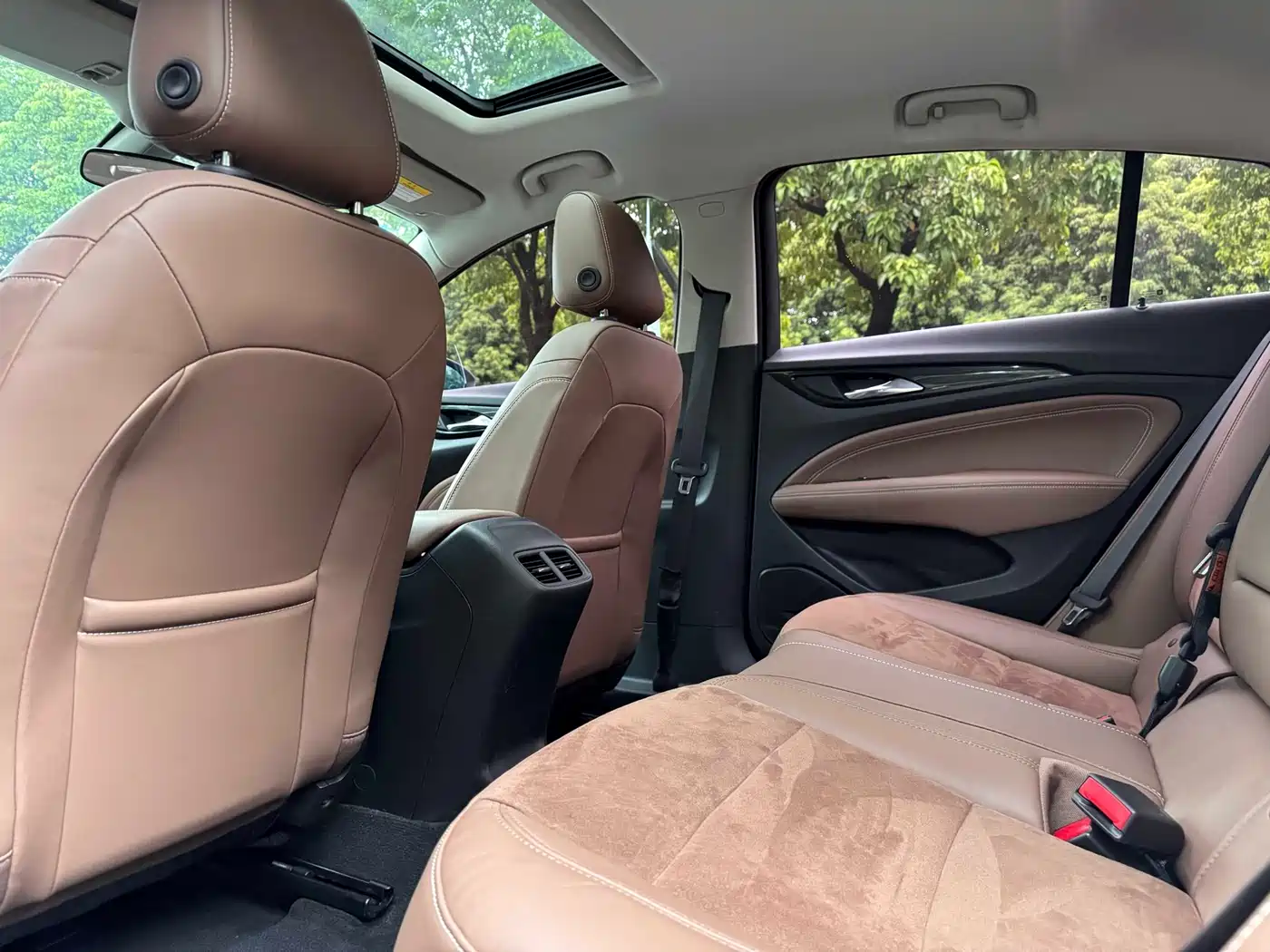Buick Regal 2017 20T Elite Type фото 7