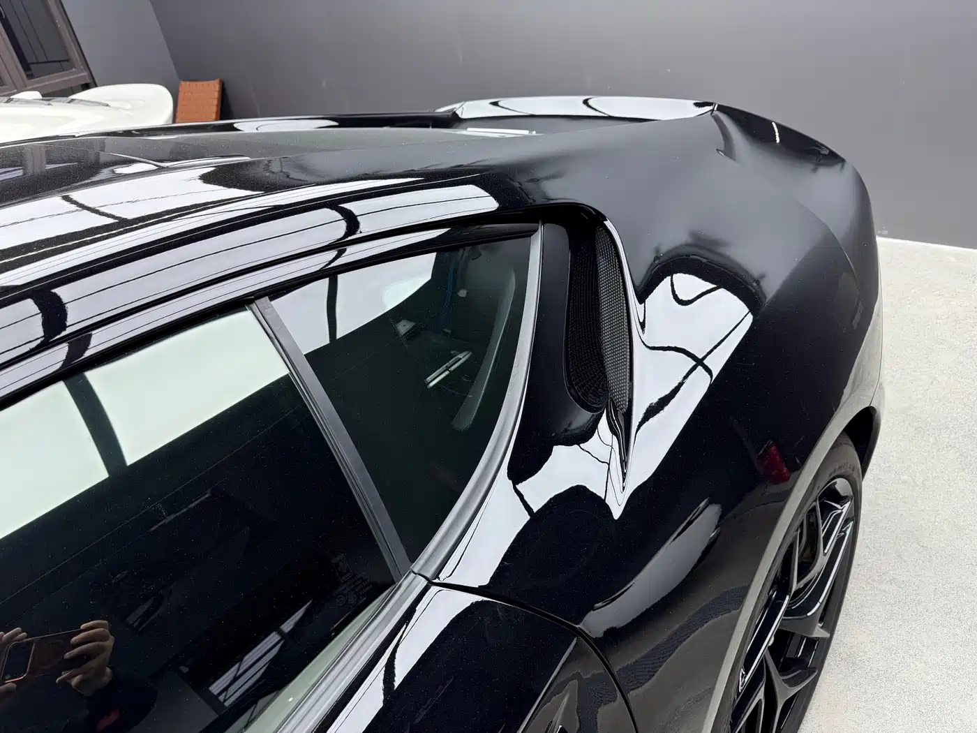 Ferrari 812 2017 6.5L Superfast фото 22