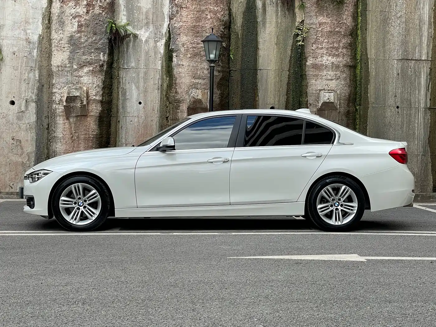 BMW 3 Series 2017 320Li Fashion фото 4