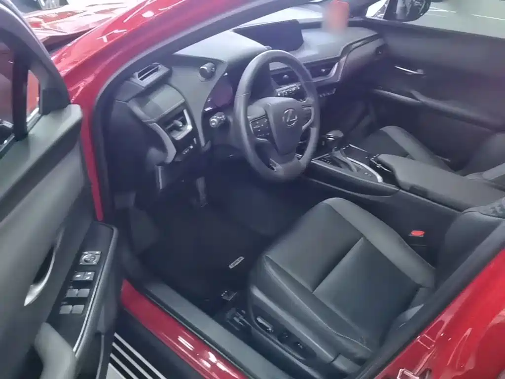 Lexus UX 2020 2020 260h Explore Fun Edition