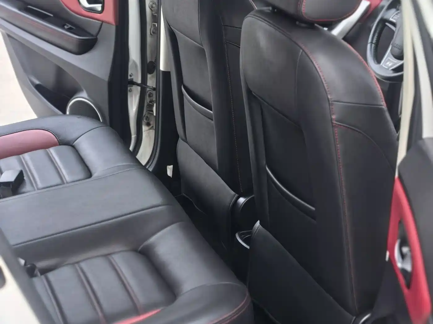 Haval H1 2015 2015 1.5L AMT Luxury