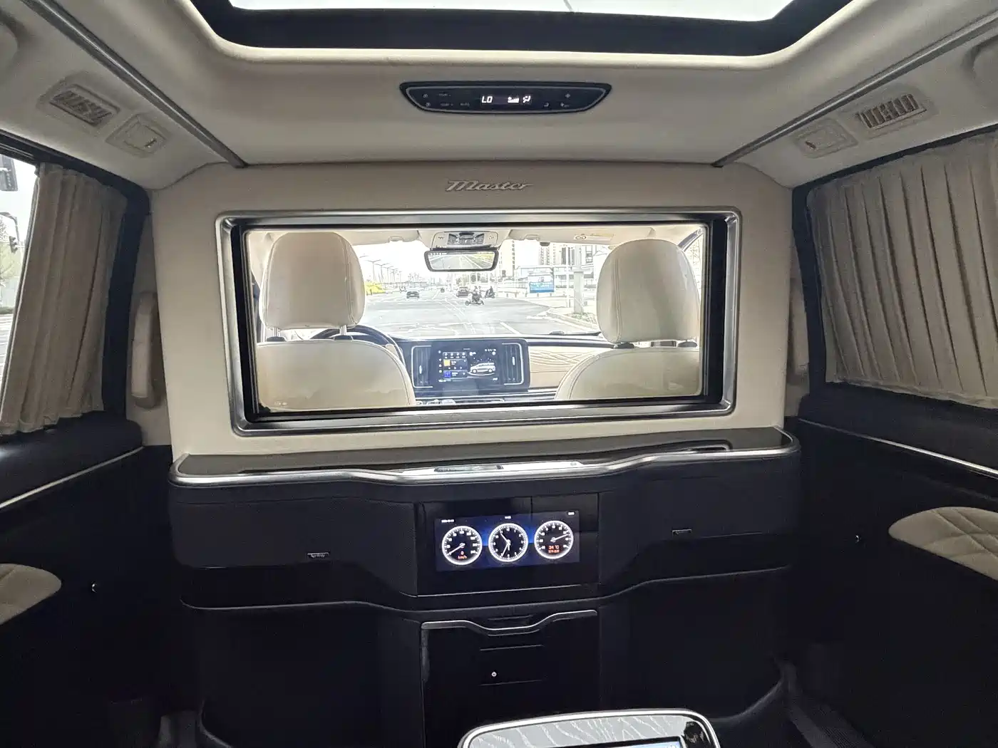 GAC Trumpchi Trumpchi M8 2021 Master Series 390T 4-Seat Premium Edition фото 20