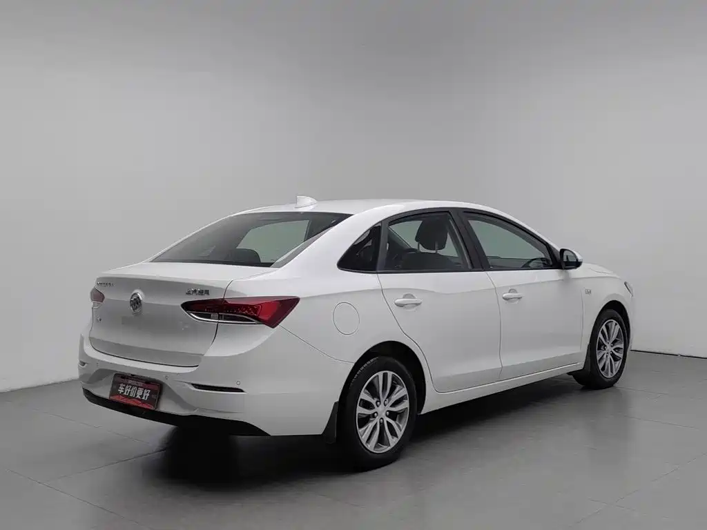 Фото 2 - Buick Excelle