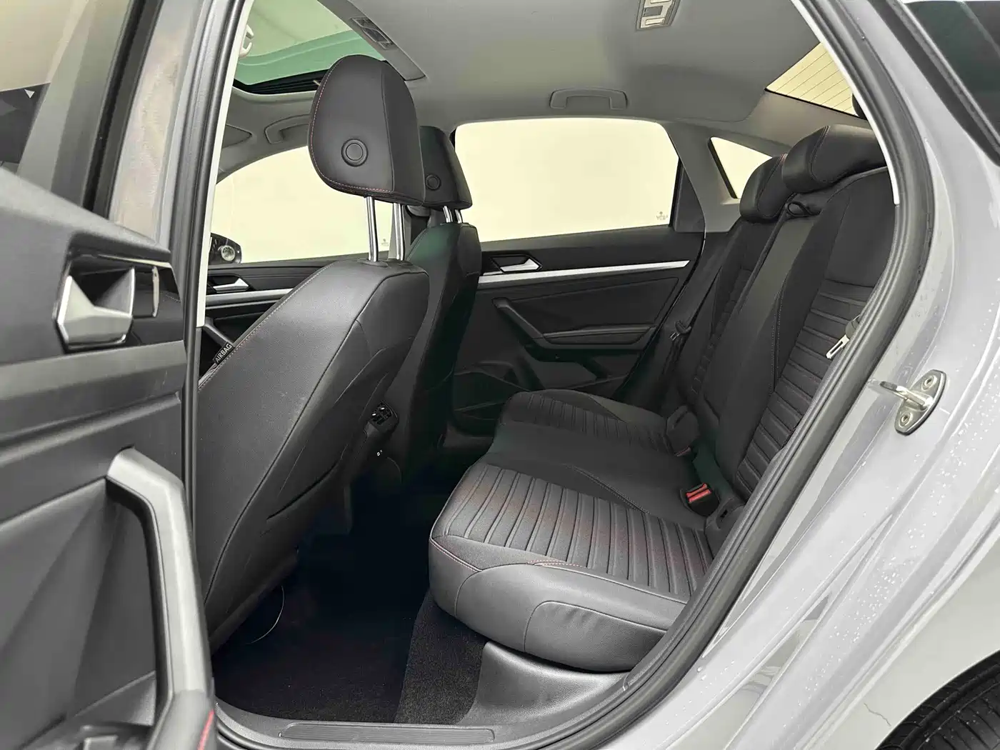 Volkswagen Lavida, миниатюра 5