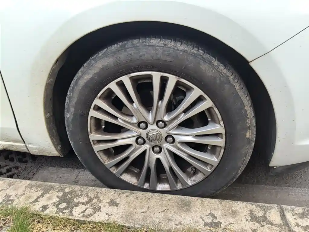 Buick Excelle 2015 15N Automatic Elite фото 23