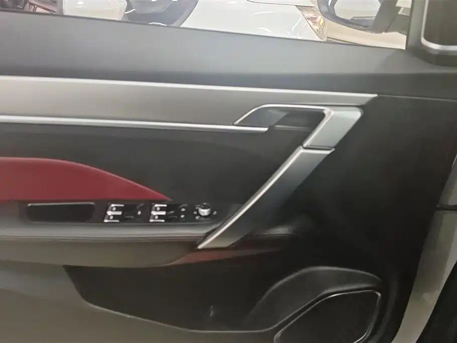 GEELY AUTOMOBILE BINYUE