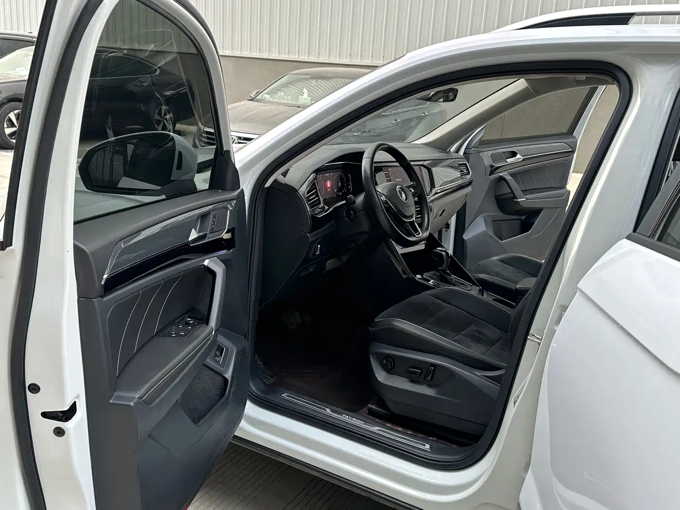 Volkswagen Tayron 2020 380TSI 4WD R-Line Smart Edition фото 9