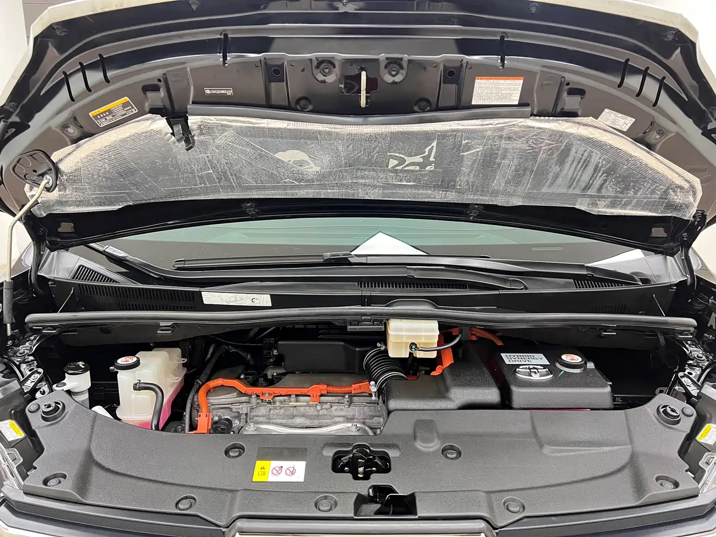 Toyota Vellfire 2021 Crown Hybrid 2.5L HV Premium Edition фото 36
