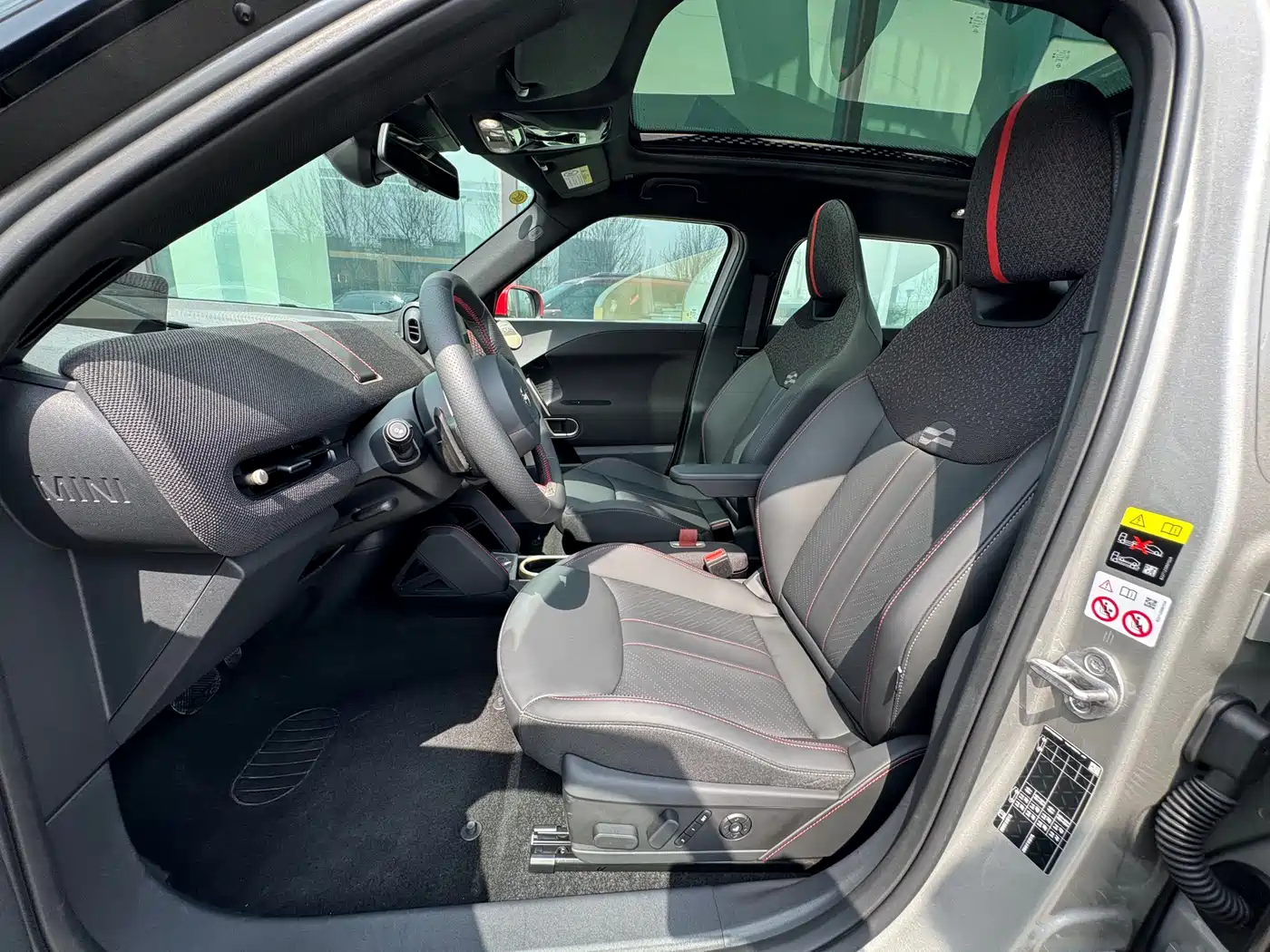 MINI ELECTRIC  JCW ACEMAN