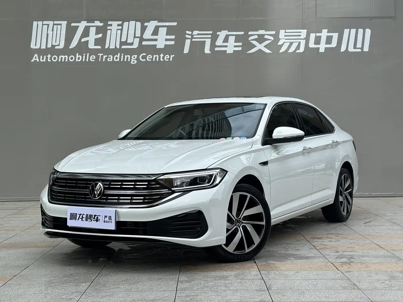 Volkswagen Sagitar 2025 Model Second Facelift 300TSI DSG Transcend Edition фото 14