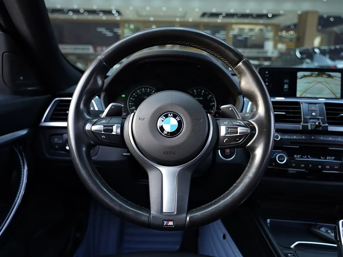 BMW 3 Series GT 2019 320i M Sport Black Night Edition фото 10