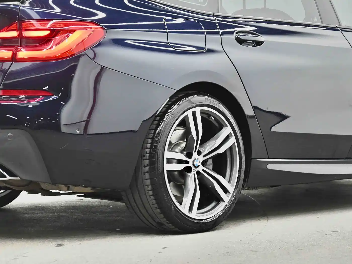 BMW 6 Series GT 2022 Model 630i M Sport Package фото 26