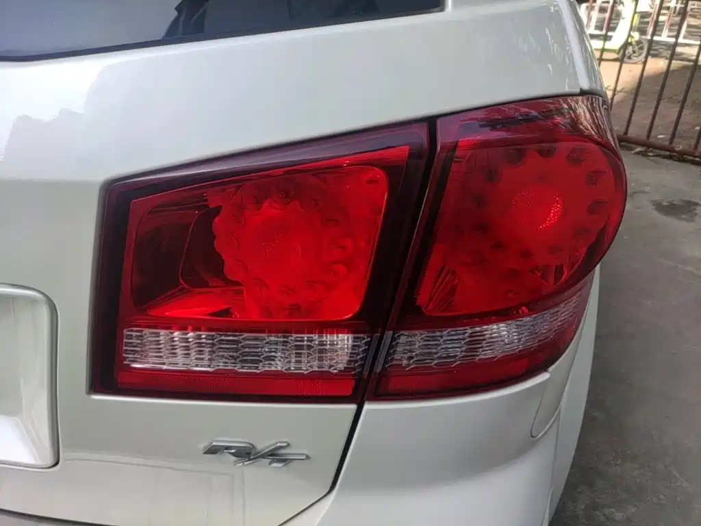 Dodge Journey 2015 2015 2.0TD 4WD Premium Edition