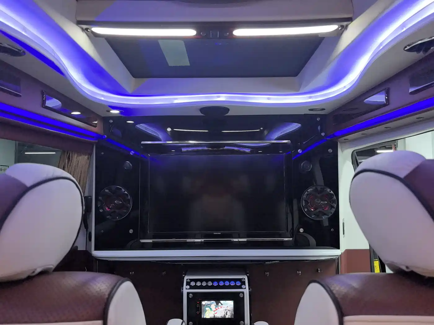 Mercedes-Benz Vito 2015 3.0L Elite фото 13