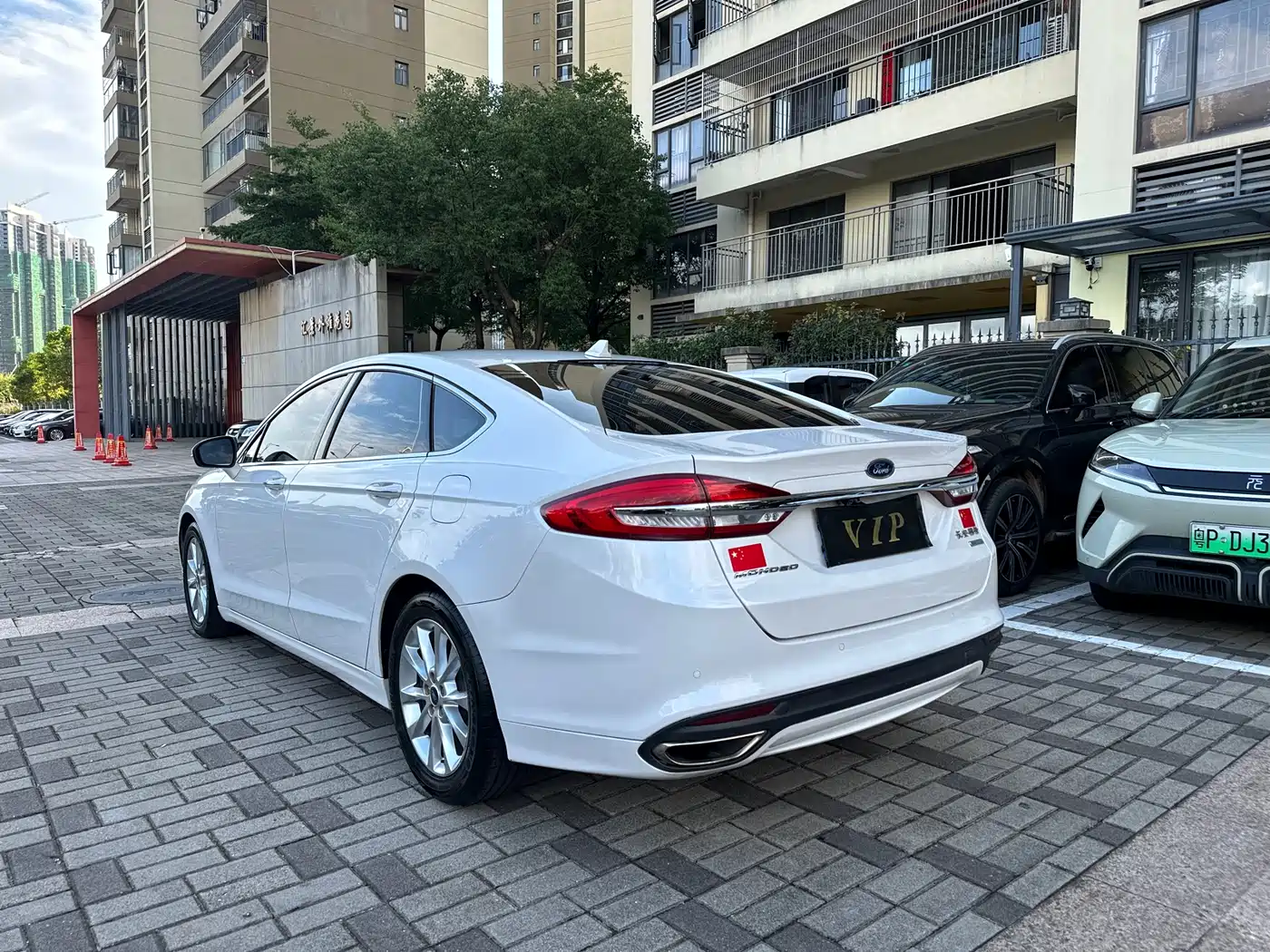 Фото 7 - Ford Mondeo